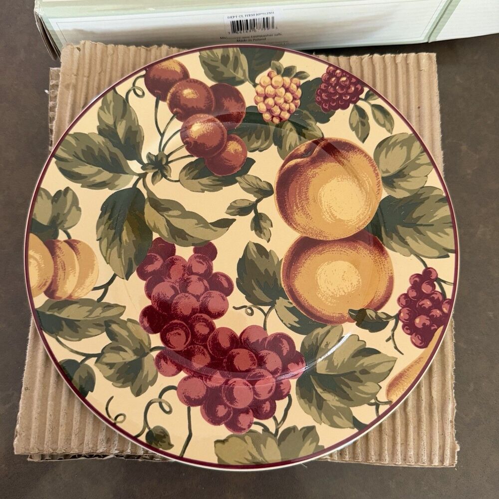 SET 4 Waverly Garden Room Plates 8¼" Salad/Luncheon Flowers-Fruit Painted Poland